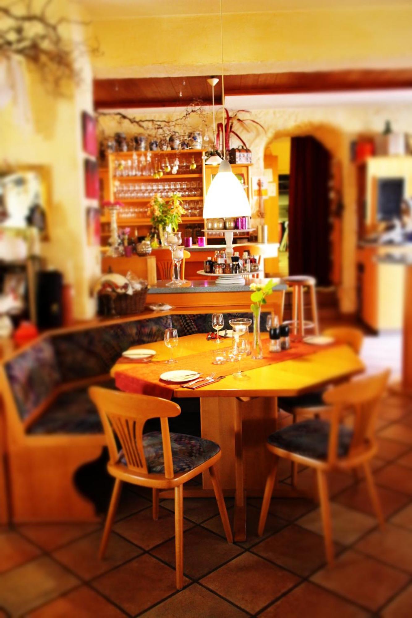 Johannishof Wein-Cafe & Gaestehaus Langsur Exterior photo